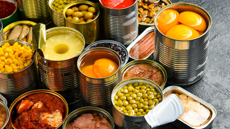 Bisphenol A (BPA) có thể có trong thực phẩm đóng hộp