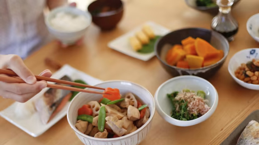 Bữa ăn giàu chất xơ vừa giúp kiểm soát calo, vừa tạo cảm giác no lâu