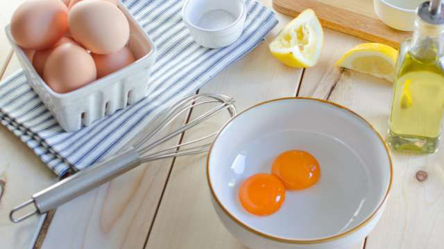 Cần làm xốt mayonnaise từ trứng đã tiệt trùng để phòng ngừa ngộ độc thực phẩm