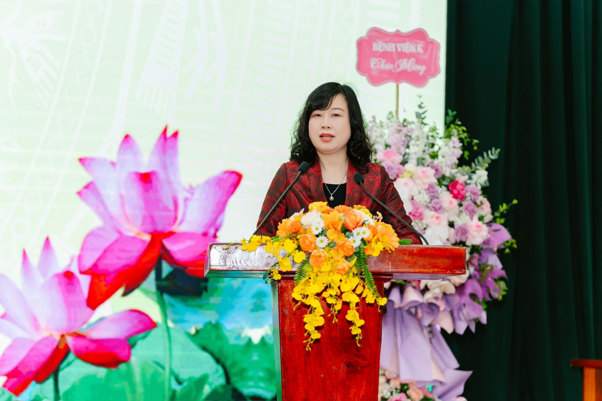 Bộ trưởng Bộ Y tế Đào Hồng Lan phát biểu tại buổi lễ