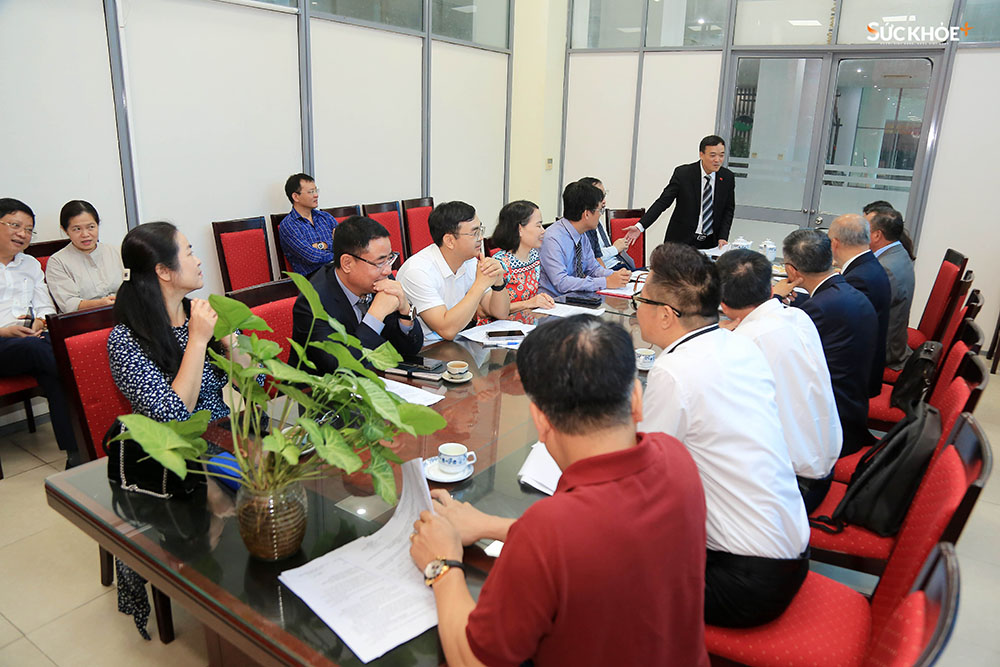 Ban chấp hành do Đại hội thành lập Hiệp hội chăm sóc động vật cảnh Việt Nam, Đại hội lần thứ I, nhiệm kỳ 2025-2030 bầu ra tham dự kỳ họp số 1