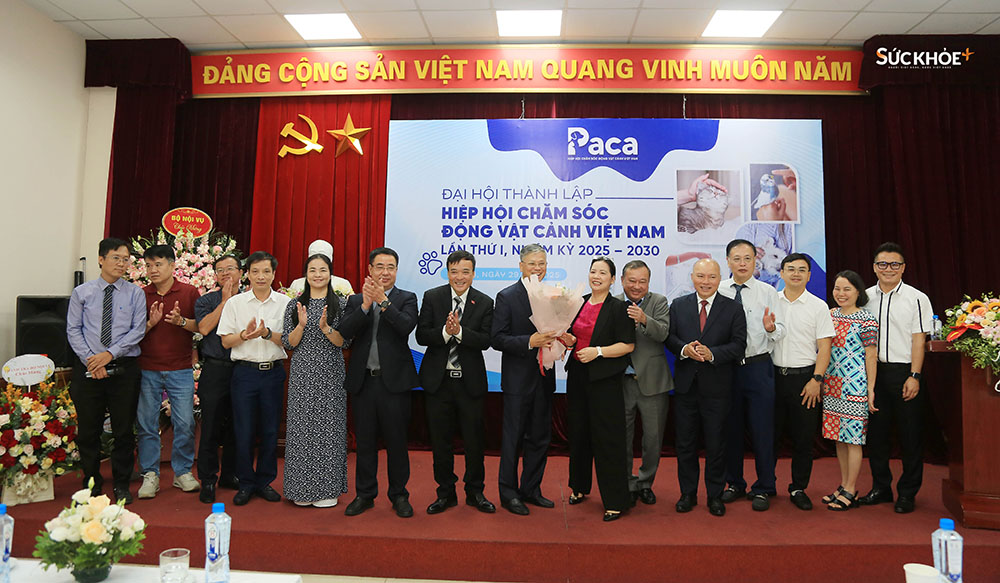 Ban Chấp hành khóa I của Hiệp hội Chăm sóc động vật cảnh Việt Nam ra mắt Đại hội