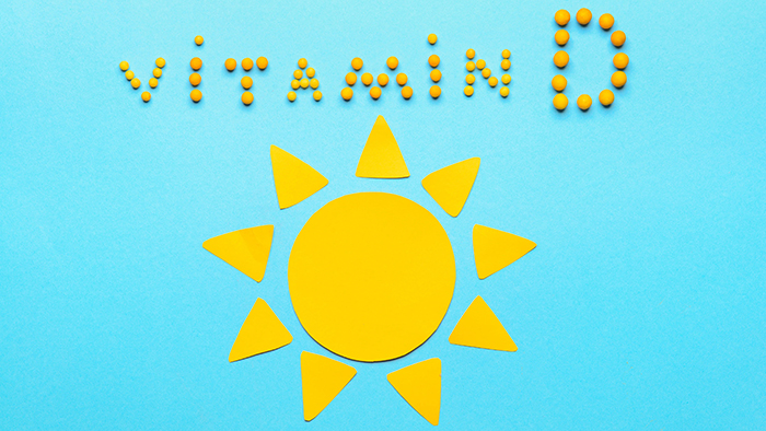 Bên cạnh việc tắm nắng đúng cách, cần bổ sung vitamin D hợp lý trong mùa Hè
