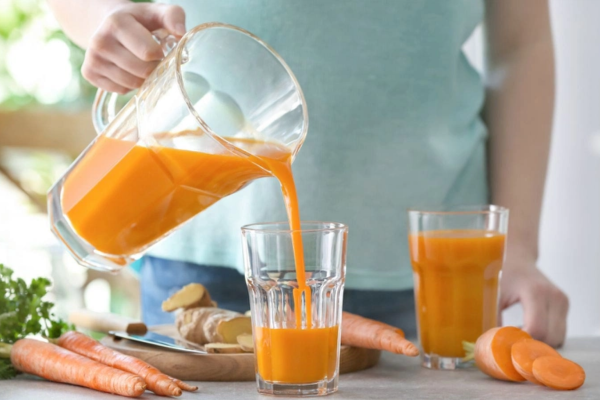Nước ép cà rốt gừng có thể giúp giảm cân hiệu quả ở một số người