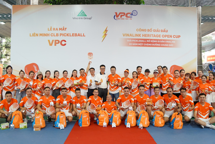 Sắc cam rực rỡ tại lễ ra mắt Liên minh CLB Pickleball và Giải Vinalink Heritage Open Cup 2025 - Ảnh 8