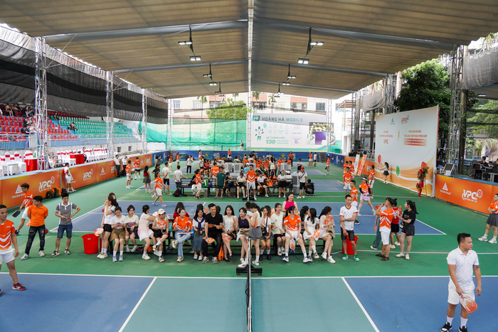 Sắc cam rực rỡ tại lễ ra mắt Liên minh CLB Pickleball và Giải Vinalink Heritage Open Cup 2025 - Ảnh 9