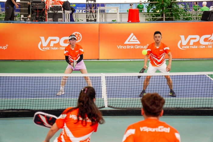Sắc cam rực rỡ tại lễ ra mắt Liên minh CLB Pickleball và Giải Vinalink Heritage Open Cup 2025 - Ảnh 11
