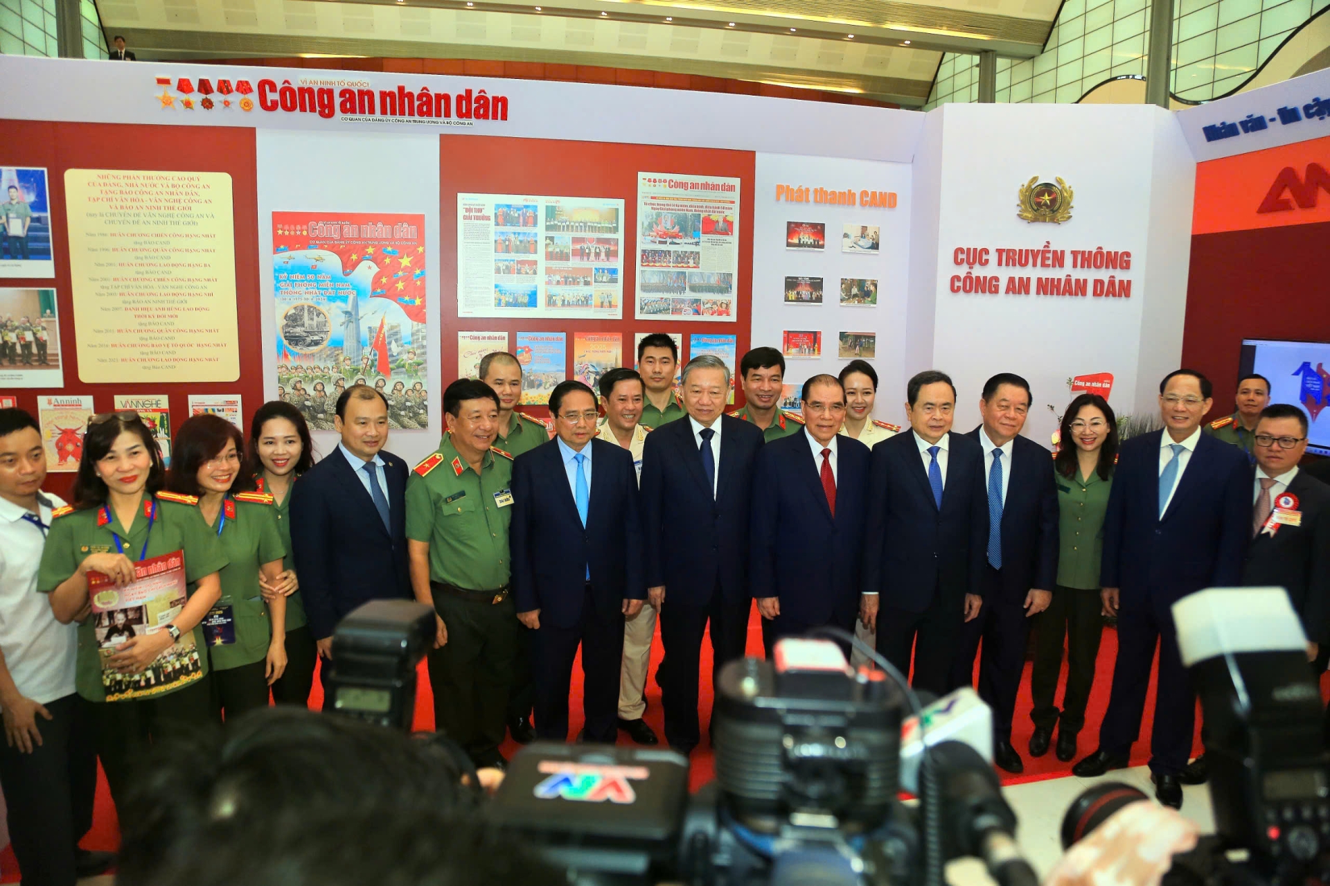 Hội Báo toàn quốc năm 2025: Dấu ấn chuyển đổi số và truyền thống báo chí cách mạng - Ảnh 4