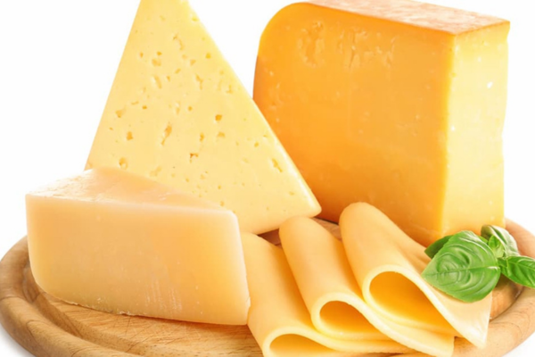 Các món ăn chứa phô mai đều có thể là nguyên nhân khiến bạn gặp ác mộng.