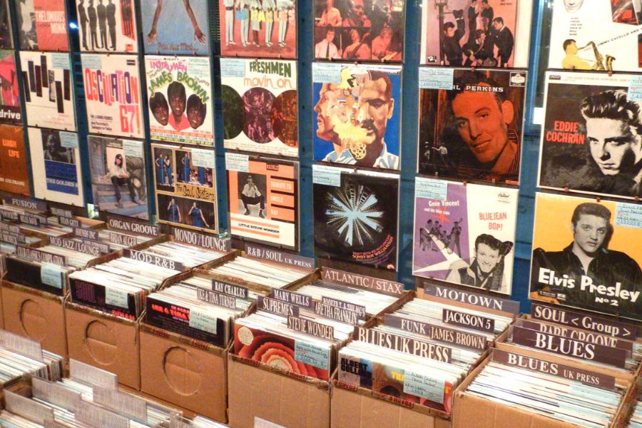 Cửa hàng Be-In Records tại Tokyo - Ảnh: Recoya