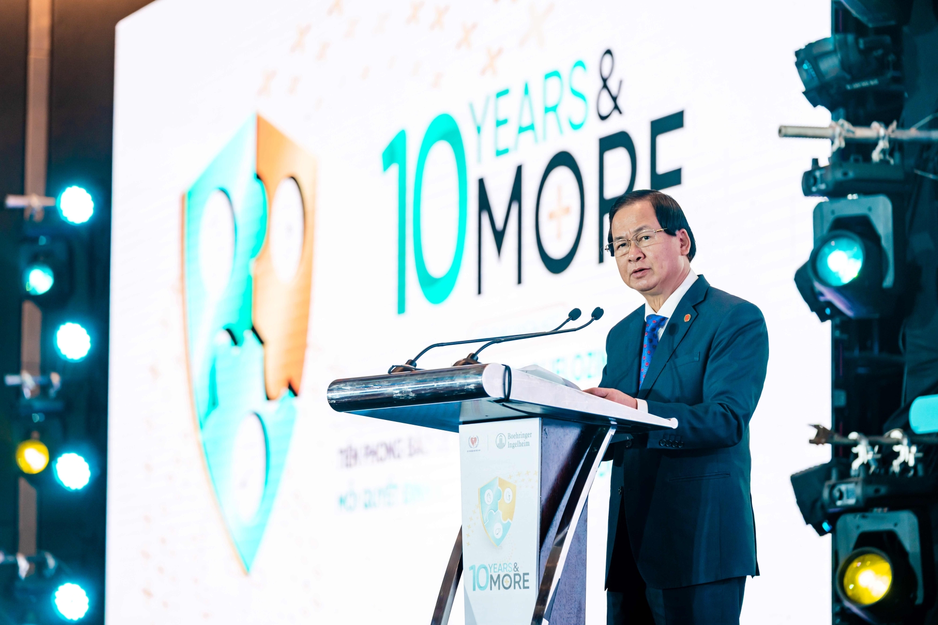GS.TS.BS Nguyễn Lân Việt, Phó Chủ tịch thường trực Hội tim mạch Việt Nam chia sẻ tại Hội thảo