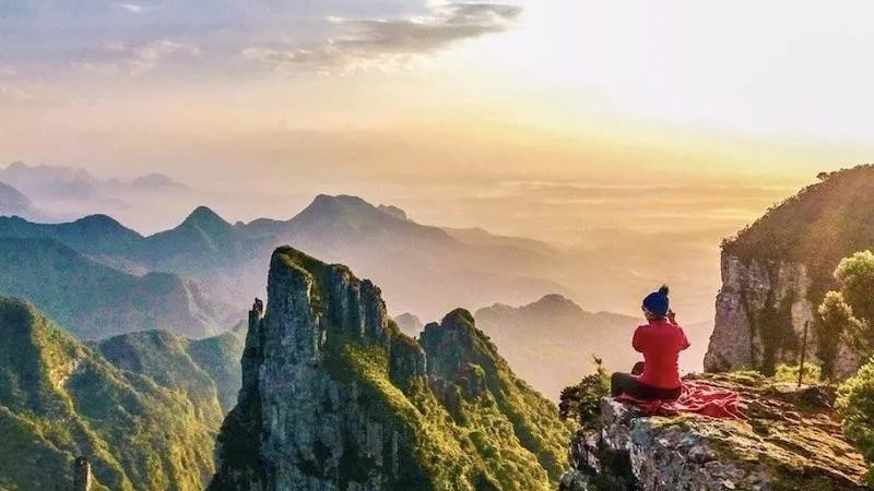 Khung cảnh thiên nhiên hùng vĩ, rộng lớn giúp tác động tích cực đến sức khỏe tinh thần