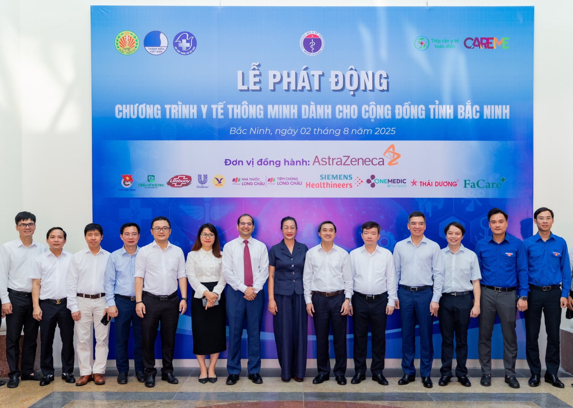 Các đại biểu tại lễ phát động