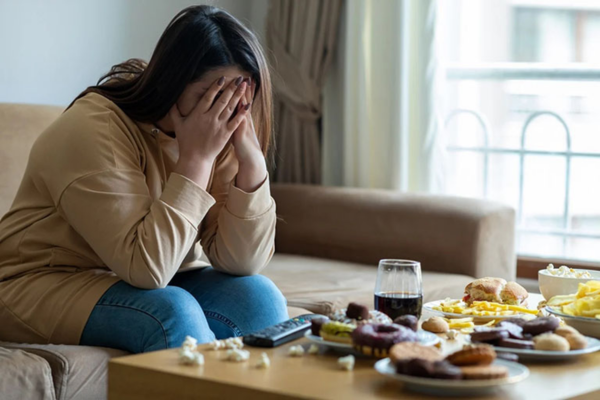 Rối loạn ăn uống gây ra những ảnh hưởng nghiêm trọng đến sức khỏe tinh thần, thể chất và đôi khi có thể đe dọa đến tính mạng.