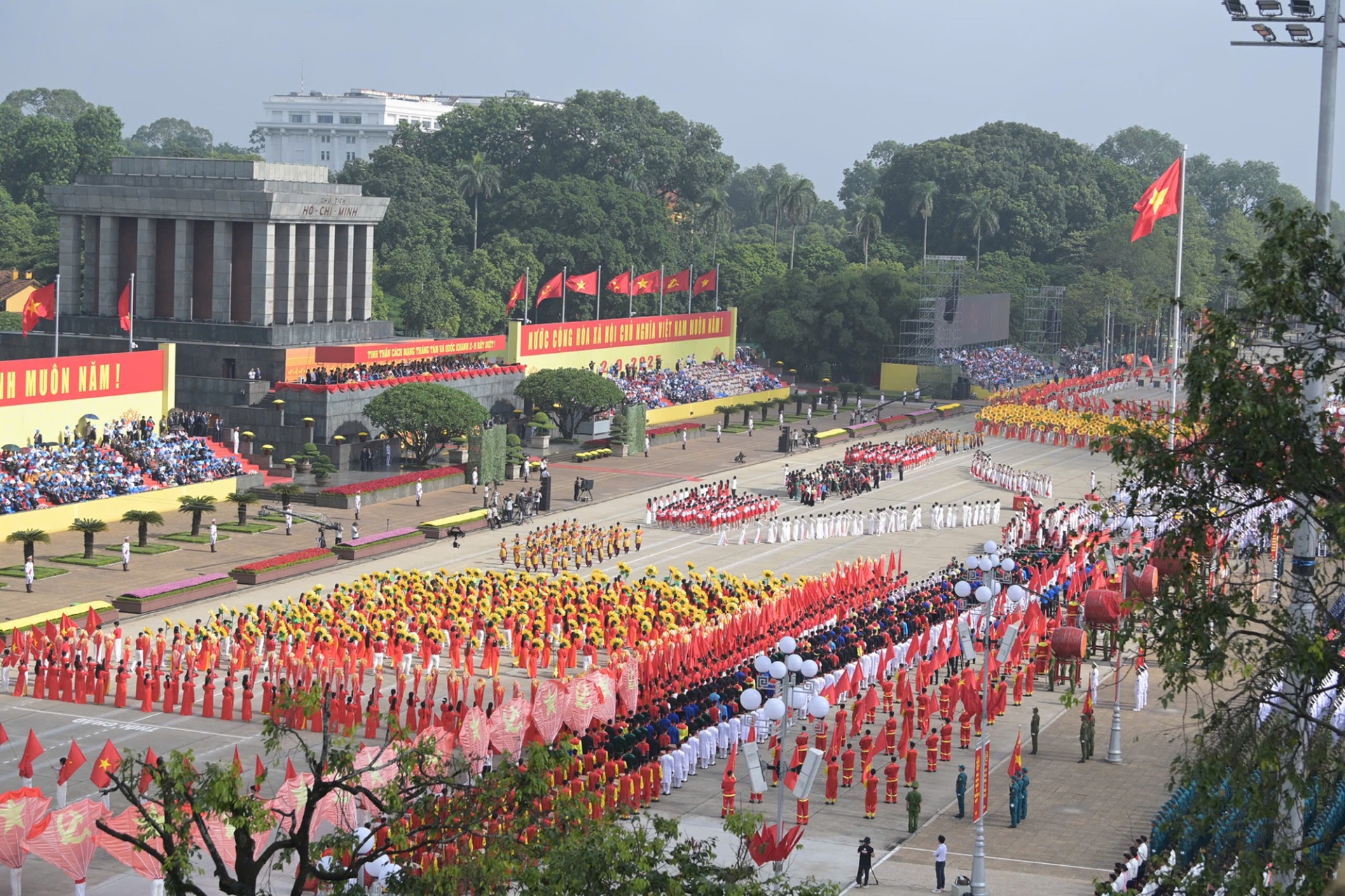 Đại lễ kỷ niệm 80 năm Cách mạng tháng Tám thành công (19/8/1945 - 19/8/2025) và Quốc khánh nước Cộng hòa xã hội chủ nghĩa Việt Nam (02/9/1945 - 02/9/2025) diễn ra trọng thể trên Quảng trường Ba Đình lịch sử - Ảnh: VGP.
