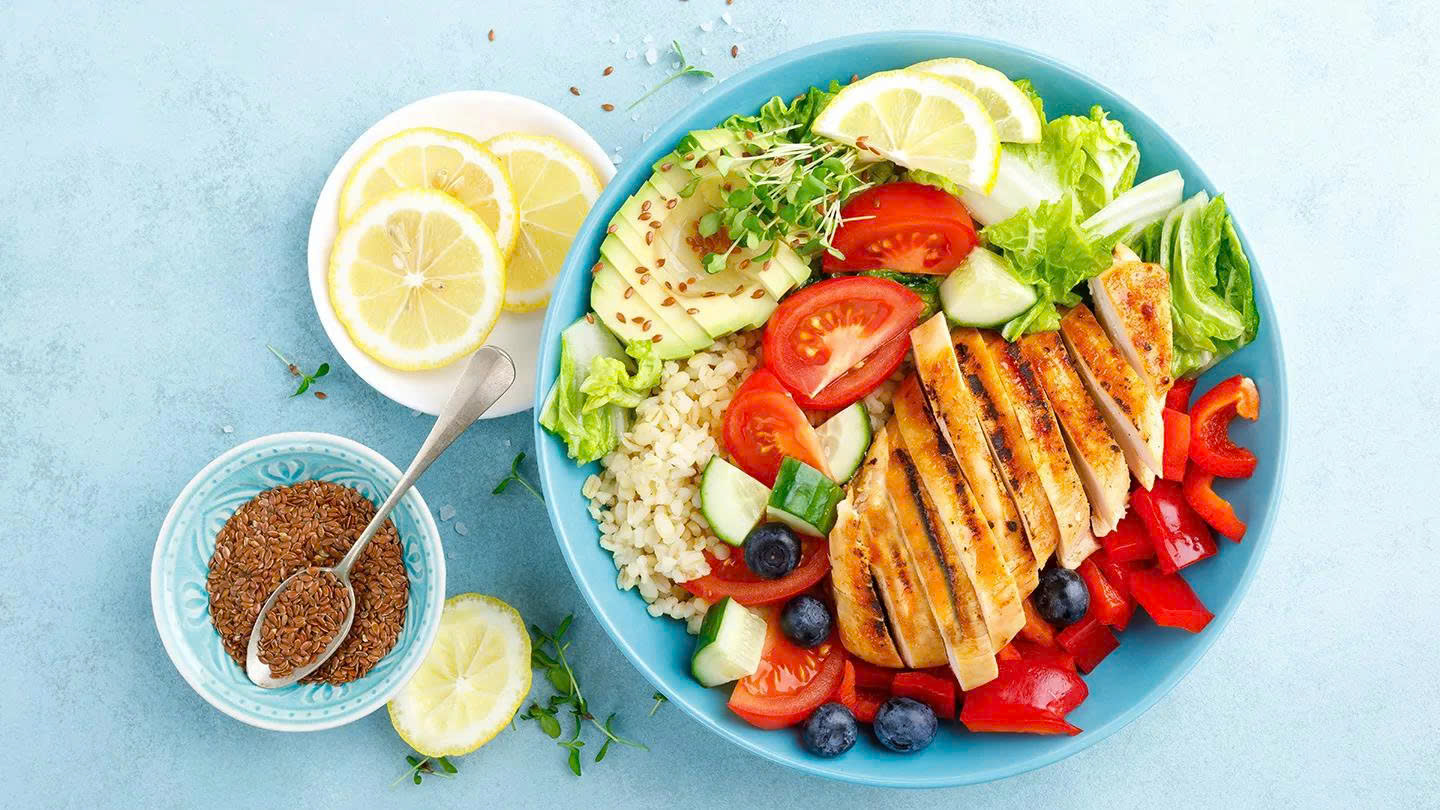 Kết hợp carbohydrate và protein trong bữa sáng