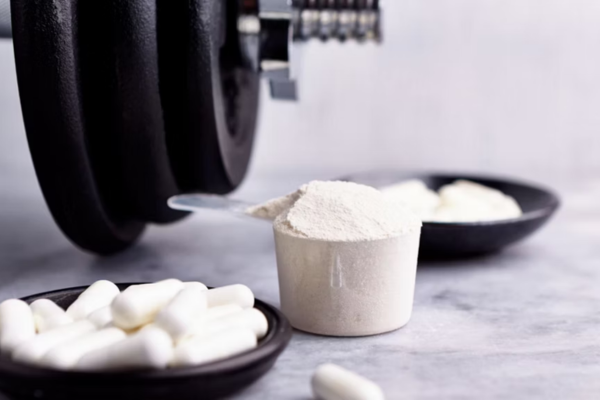 Trong lĩnh vực tập luyện, creatine có tác dụng giúp tăng cường sức mạnh cơ bắp, giảm mệt mỏi, giảm nguy cơ chấn thương.