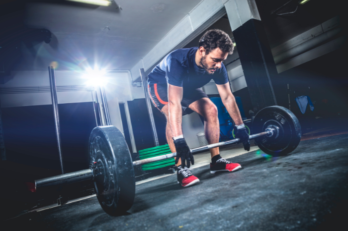 5 lỗi kinh điển khi tập Deadlift có thể khiến bạn đau lưng - Ảnh 2