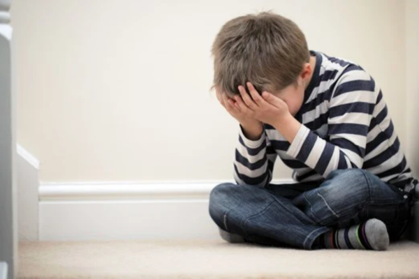Bệnh mạn tính làm gia tăng nguy cơ rối loạn tâm thần ở trẻ.
