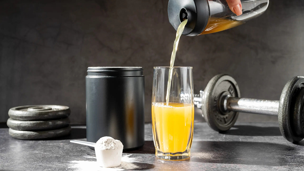 Không nên pha creatine với nước cam hoặc các loại nước có tính acid cao
