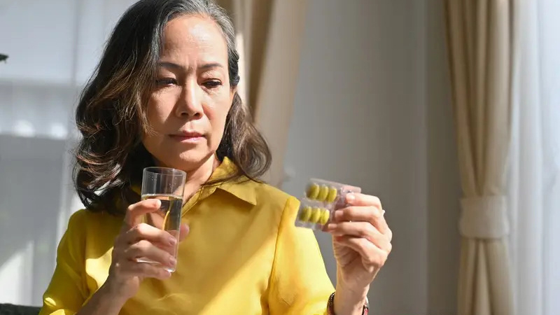 Dầu cá giàu omega-3 giúp giảm viêm, bảo vệ tim mạch