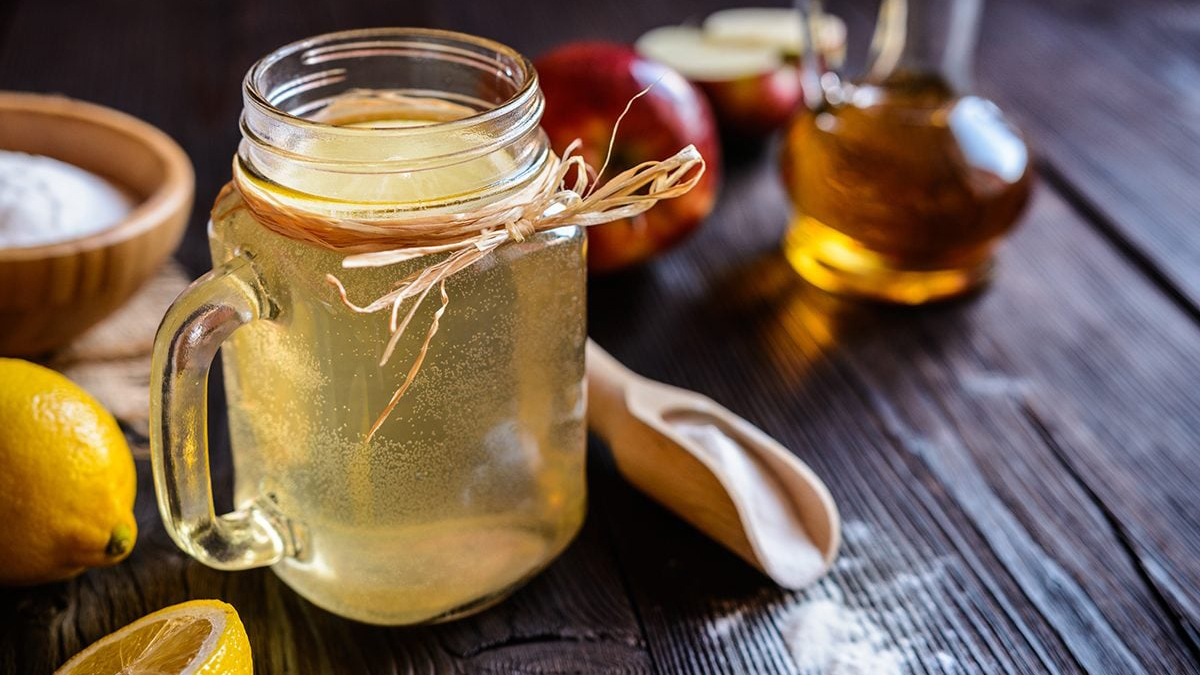 Nước giấm táo pha với quế và chanh giúp hỗ trợ tiêu hóa và tăng sức đề kháng