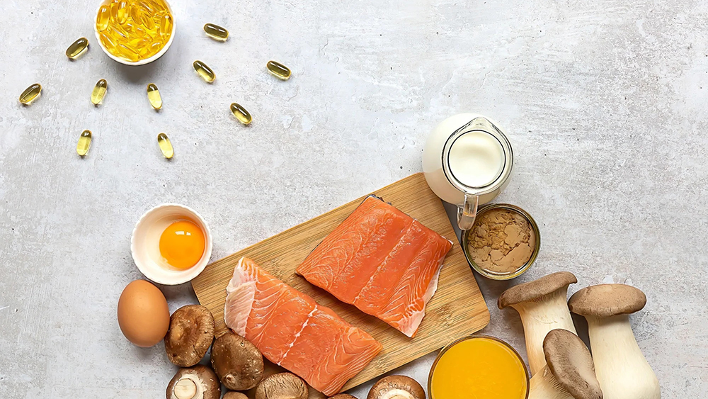 Ánh nắng và thực phẩm giàu vitamin D hỗ trợ bảo vệ xương cho người chạy bộ