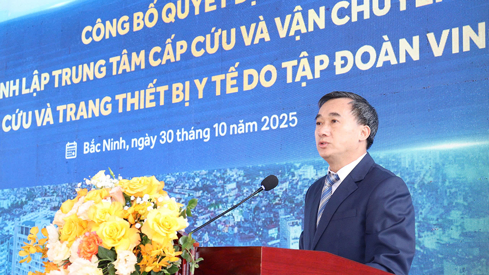 Thứ trưởng Bộ Y tế Trần Văn Thuấn phát biểu tại sự kiện