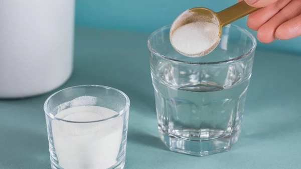 Creatine monohydrate dạng vi hạt dễ hòa vào nước hơn và hấp thu tốt hơn