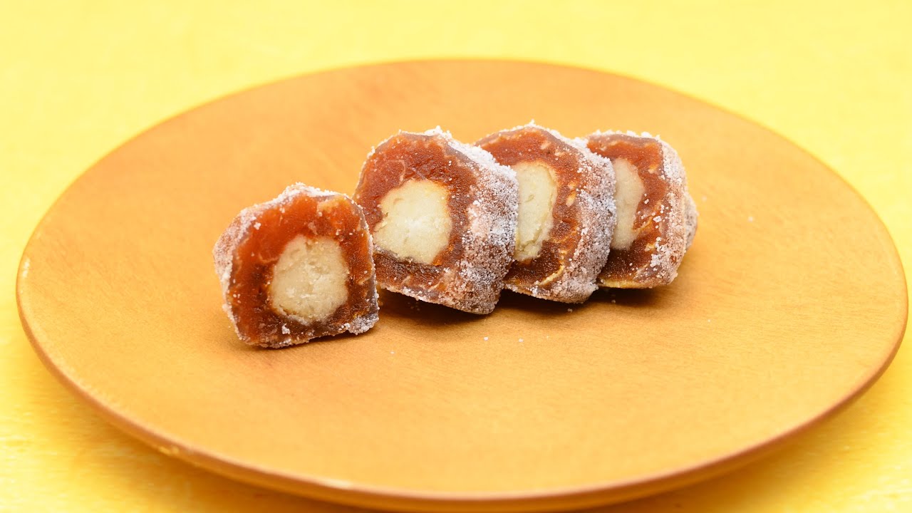 Loại bánh wagashi được làm từ quả hồng