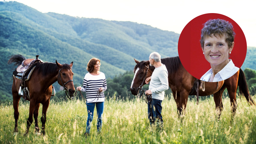 Bác sĩ Marion Sloan dành nhiều thời gian ngoài trời, chăm sóc ngựa và làm vườn