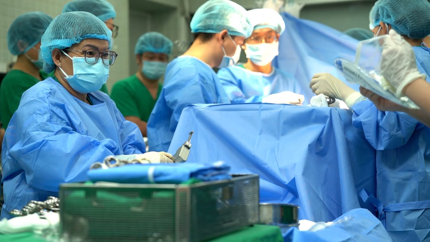 Quá trình phẫu thuật ghép tạng tại Bệnh viện Chợ Rẫy - Ảnh: BVCC
