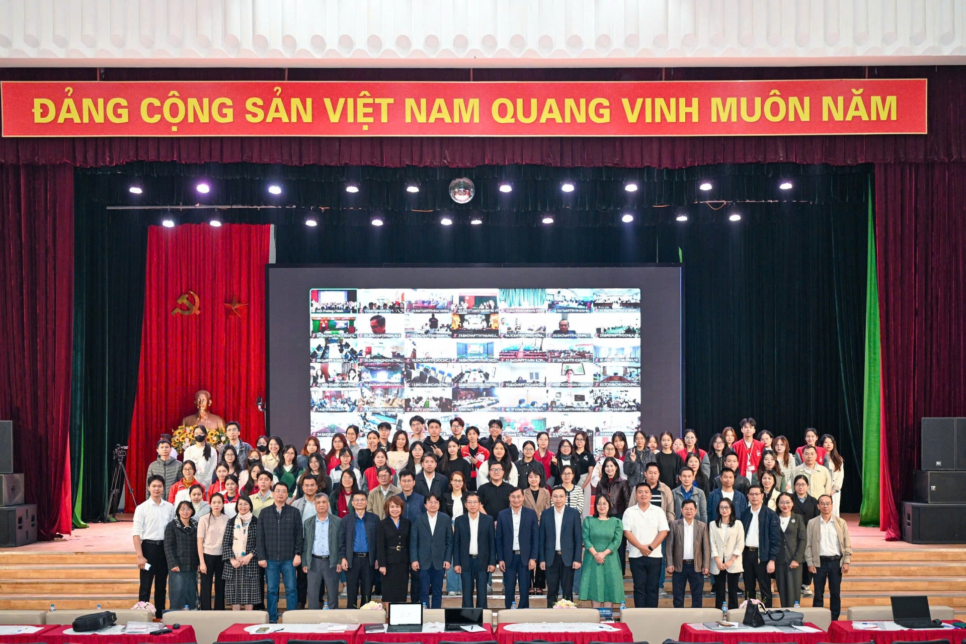 Trên 200 điểm cầu trực tuyến với hơn 2.000 học viên tham dự lớp Tập huấn