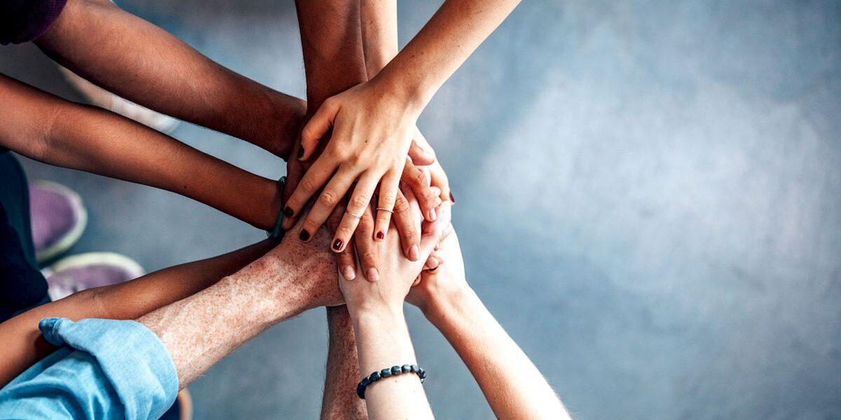 Chủ động kết nối xã hội một cách thông minh