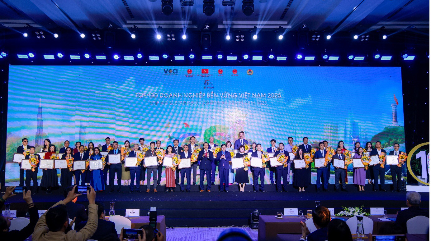 Các doanh nghiệp Top 100 Doanh nghiệp bền vững Việt Nam 2025