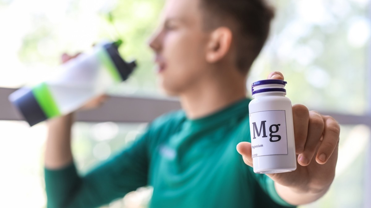 Bổ sung magne trước khi ngủ giúp nam giới giảm stress, hỗ trợ quá trình giảm mỡ bụng thành công