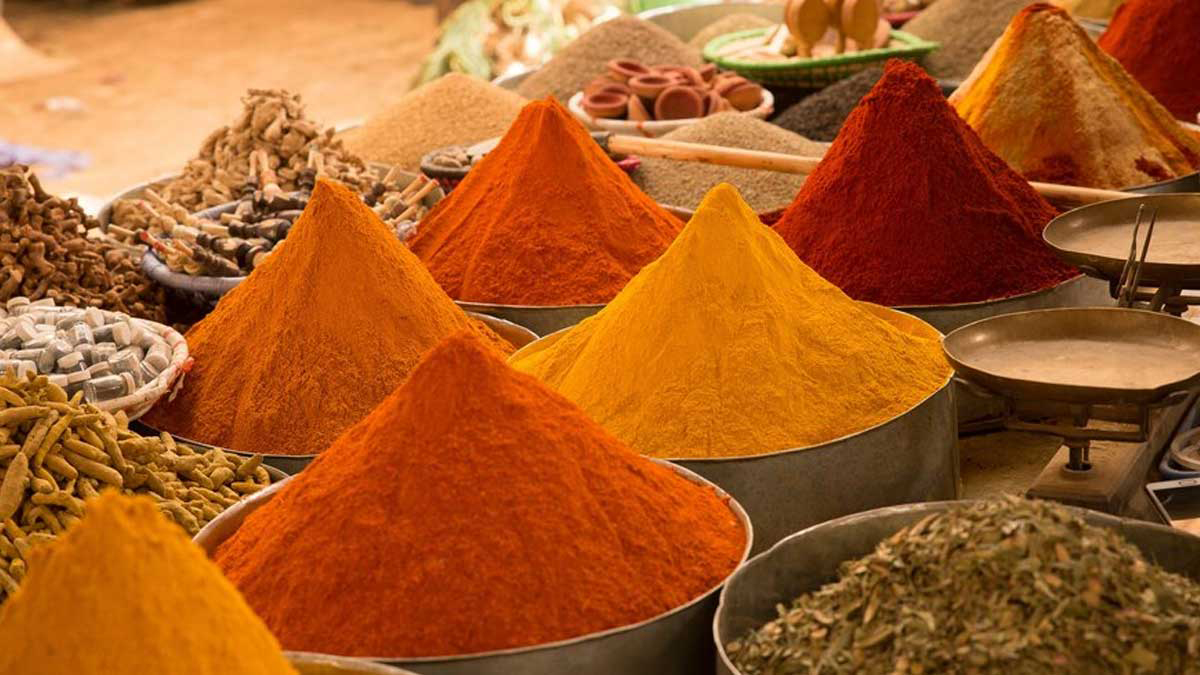 Gia vị khô dễ bị pha trộn và nhiễm Salmonella khi thiếu bước xử lý diệt khuẩn