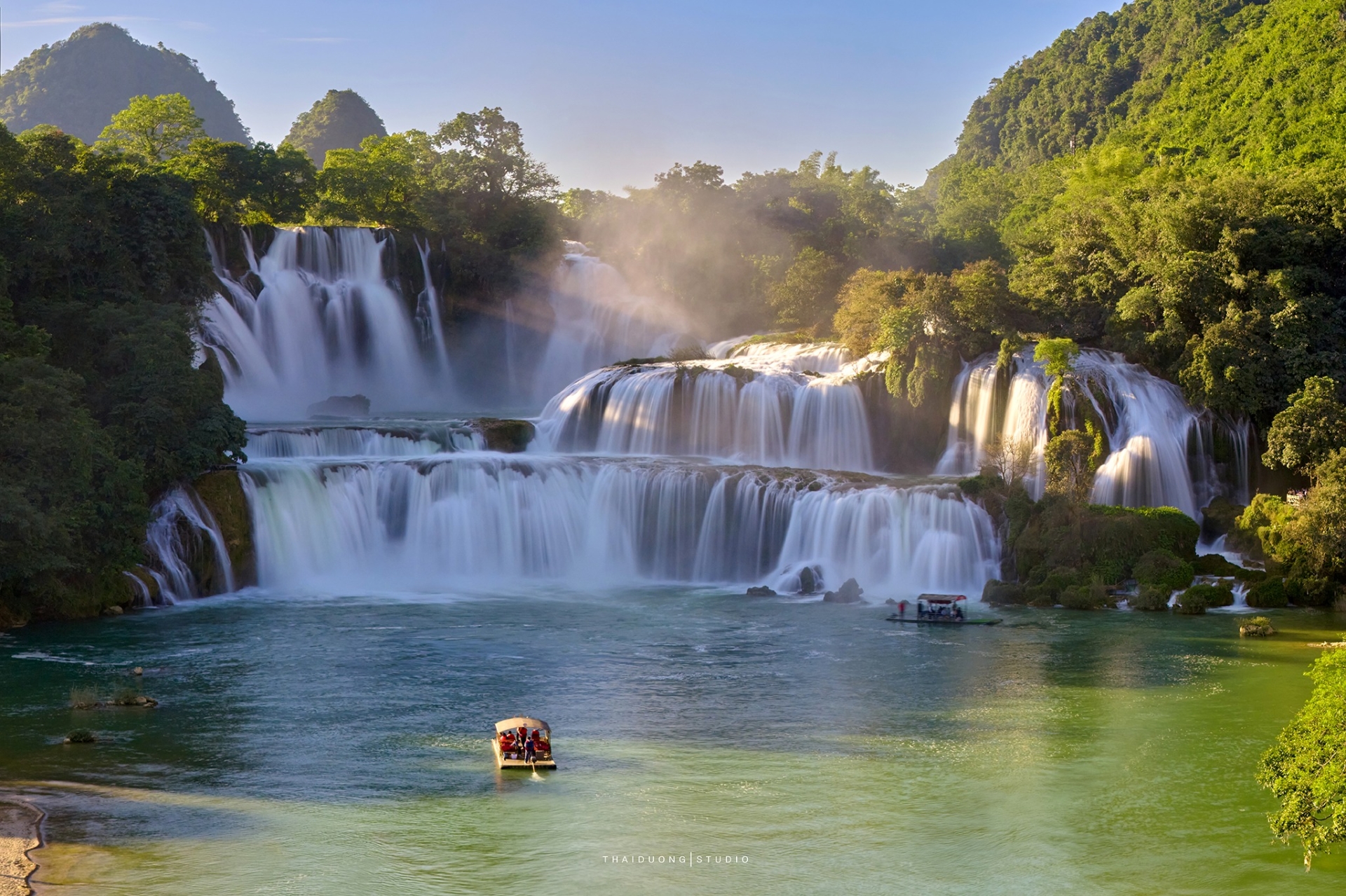 Vẻ đẹp thác Bản Giốc - Ảnh: Thái Dương Studio