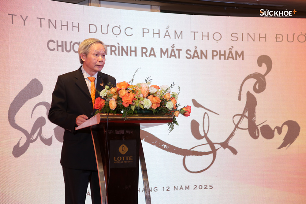 TS.BS Trịnh Hoài Nam, nguyên Phó Giám đốc Bệnh viện Y học cổ truyền Bộ Quốc Phòng phát biểu khai mạc - Ảnh: Hiệp Nguyễn/Sức Khỏe+