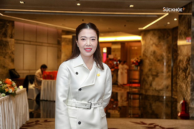 Bà Lữ Lan Nhi - Chủ tịch Công ty Dược phẩm Thọ Sinh Đường tại lễ ra mắt sản phẩm Sâm Kỳ Ẩm - Ảnh: Hiệp Nguyễn/Sức Khỏe+