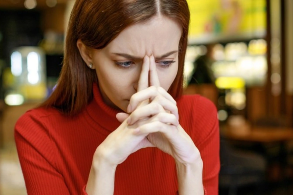 Theo nghiên cứu, lo âu kéo dài có thể làm tăng khoảng 50% nguy cơ sa sút trí tuệ trong tương lai 