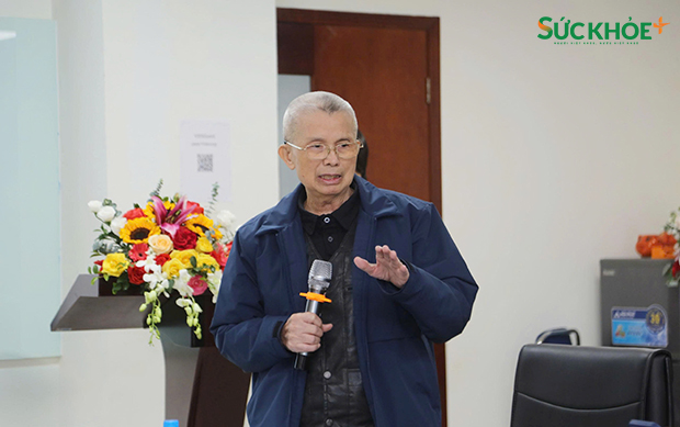 PGS.TS Trần Đáng có bài phát biểu nhìn lại 25 năm phát triển ngành đầy súc tích - Ảnh: Hiệp Nguyễn/sức khỏe+