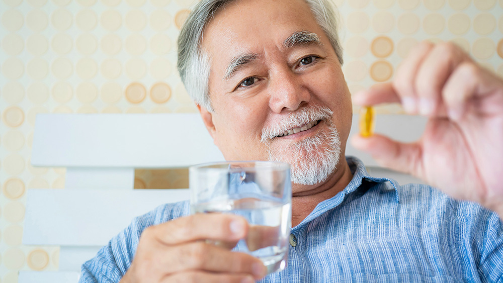 Người đang dùng Thực phẩm chức năng nên hỏi ý kiến nhân viên y tế trước khi làm xét nghiệm mỡ máu