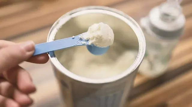 Cuộc khủng hoảng ngành sữa toàn cầu khi nhiều ông lớn trong ngành thực phẩm thu hồi sản phẩm trên quy mô lớn