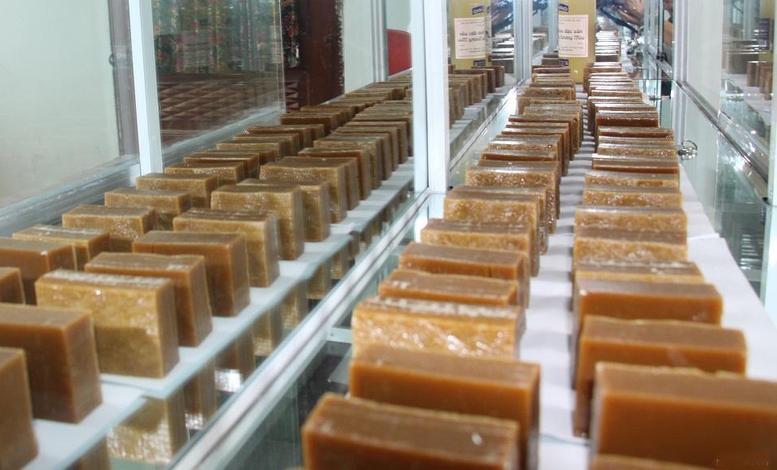 Cao nấu từ xương ngựa là vị thuốc quý trong Đông y, thường được dùng để hỗ trợ phục hồi gân xương và thể trạng