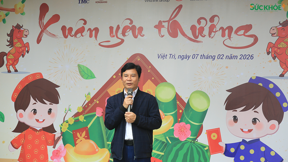Ông Lê Xuân Tùng, Giám đốc Làng trẻ em SOS Việt Trì bày tỏ sự tri ân trước sự chung tay của cộng đồng doanh nghiệp dịp Tết