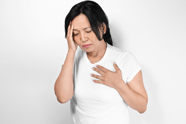 Các triệu chứng rối loạn tuyến giáp dễ nhầm lẫn với biểu hiện tuổi mãn kinh