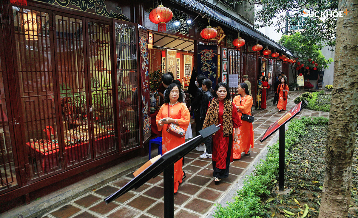 Đi lễ đầu năm đã trở thành một hoạt động không thể thiếu trong đời sống tâm linh của nhiều gia đình.