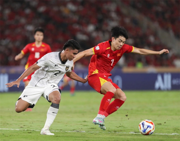 Bóng đá Việt Nam đang sản sinh ra nhiều những cầu thủ trẻ xuất sắc và Đình Bắc là một trong số đó - Ảnh: Tuoitre 