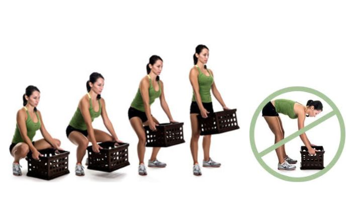 Khi nâng dùng sức của đôi chân và cánh tay, không nên dùng sức của vùng lưng dễ làm tổn thương cột sống